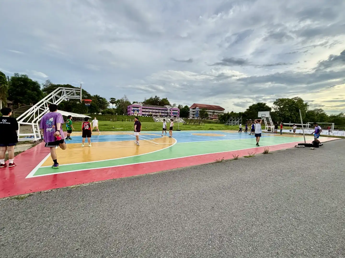 ทุกวัย ทุกระดับ — เริ่มเล่นได้ ไม่ว่าคุณจะอายุเท่าไหร่